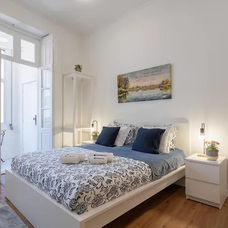 Host Wise - Comfortable Stunning Flats - City Center Porto Exterior photo