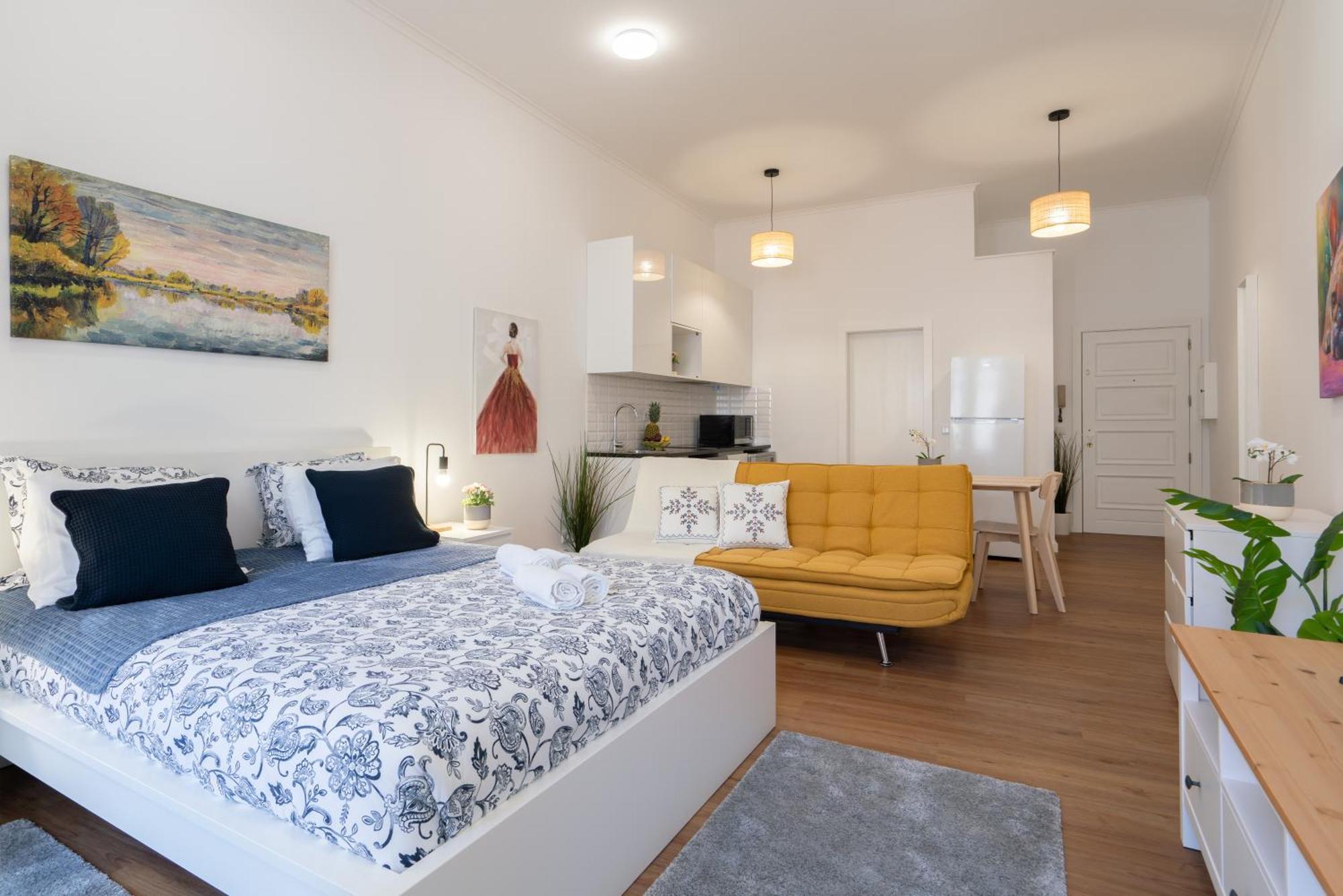 Host Wise - Comfortable Stunning Flats - Center Apartment *