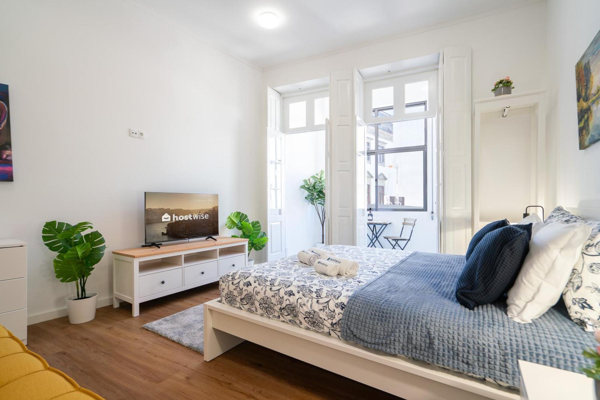 Host Wise - Comfortable Stunning Flats - Center Apartment